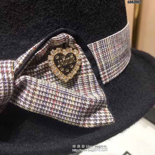 DIOR迪奧 韓版專櫃代購休閒款 秋冬羊毛圓頂禮帽 高端時尚盆帽 6882002 LLWJ7610